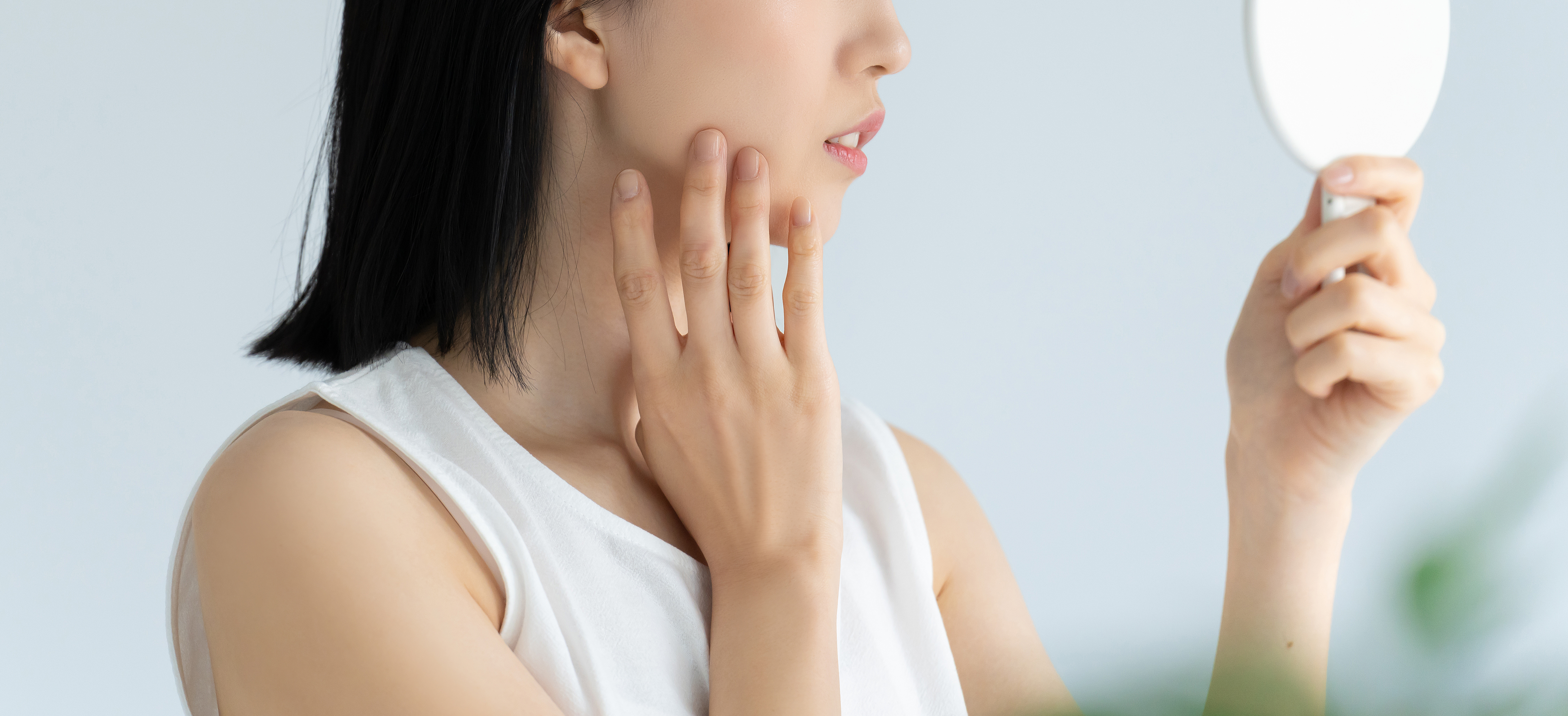 ツヤ肌・マット肌どっちが似合う？すっぴんの状態から見極める、自分に似合う肌の質感